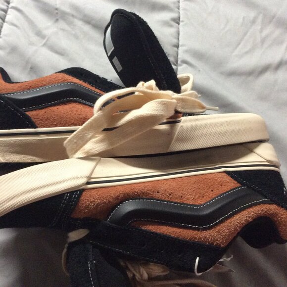 Disney X Vans Knu Skool 100th Anniversary Unisex Shoes Men's Size 13 - Picture 5 of 12